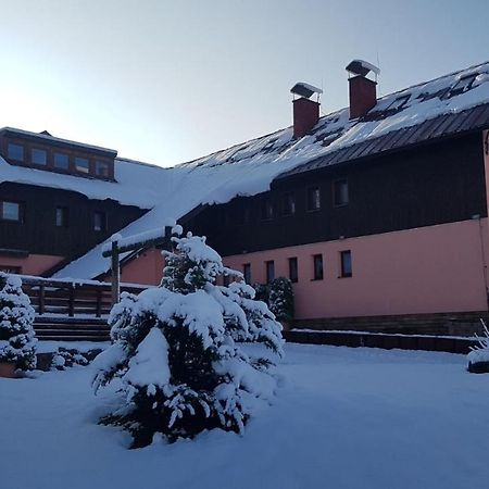 Hacienda Cert Kořenov Extérieur photo