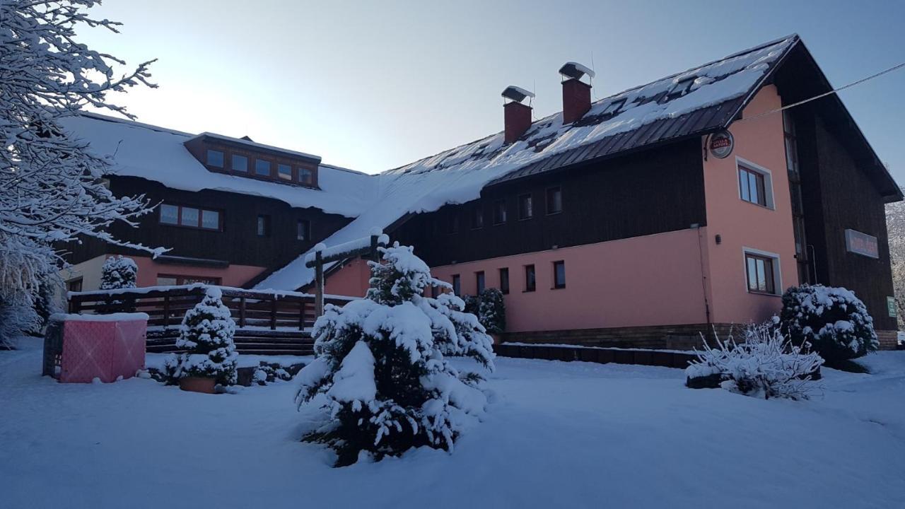 Hacienda Cert Kořenov Extérieur photo