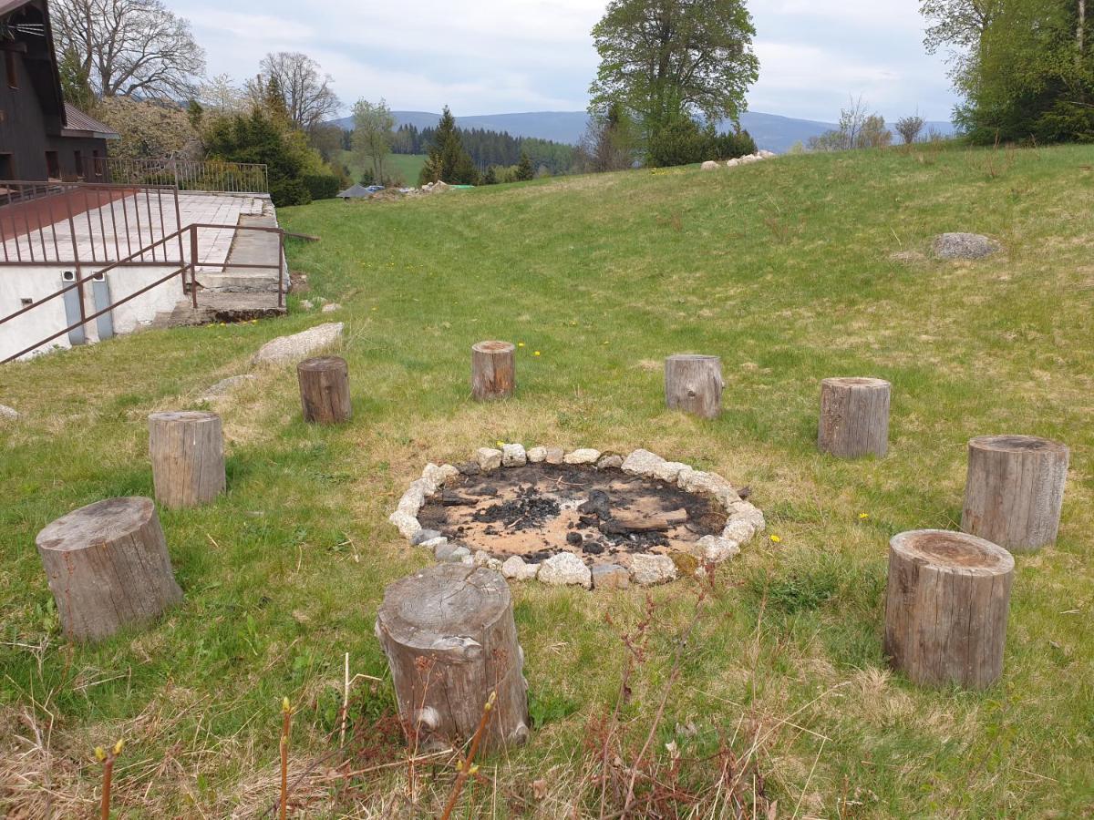 Hacienda Cert Kořenov Extérieur photo